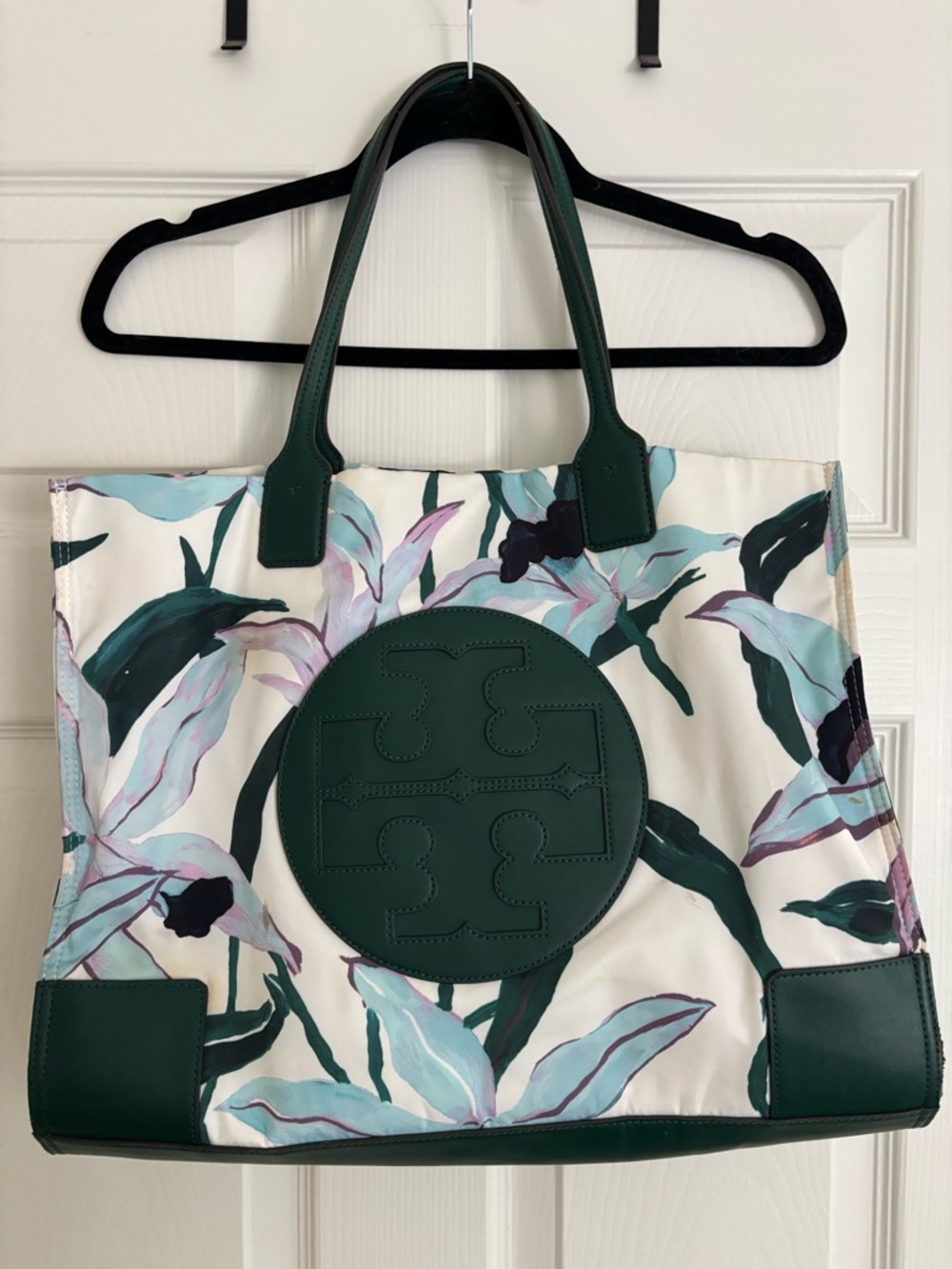 Tory Burch Tote Bag in Green Floral Print
